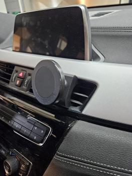 RS-Mount, fahrzeugspezifischer Handyhalter passend für BMW X2 F39 Bj.18-23, Made in Germany